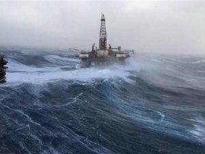 SOCAR hava ilə əlaqədar 70 neftçini təxliyə etdi